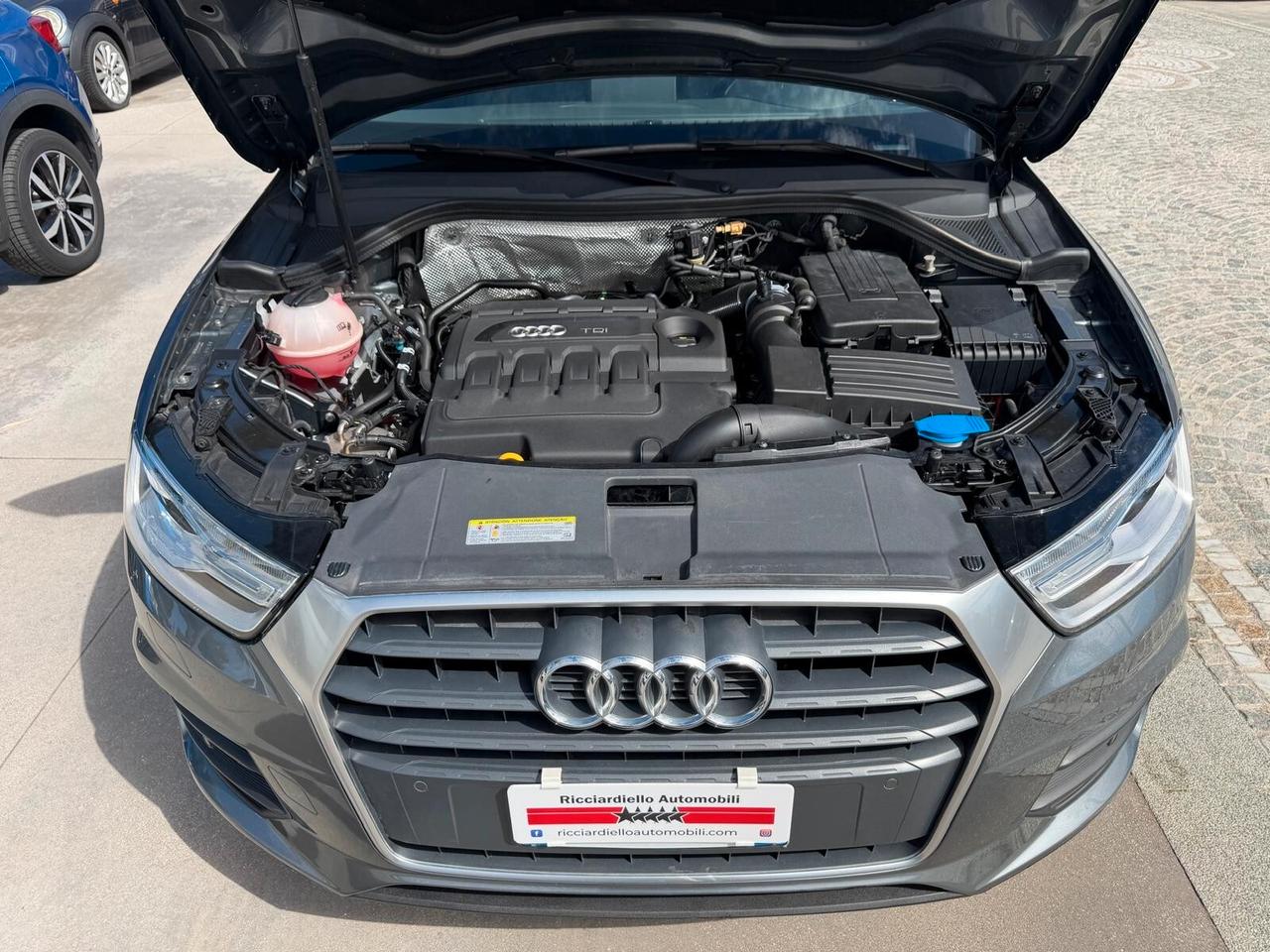 Audi Q3 2.0 TDI 120Cv Business - Unico P.