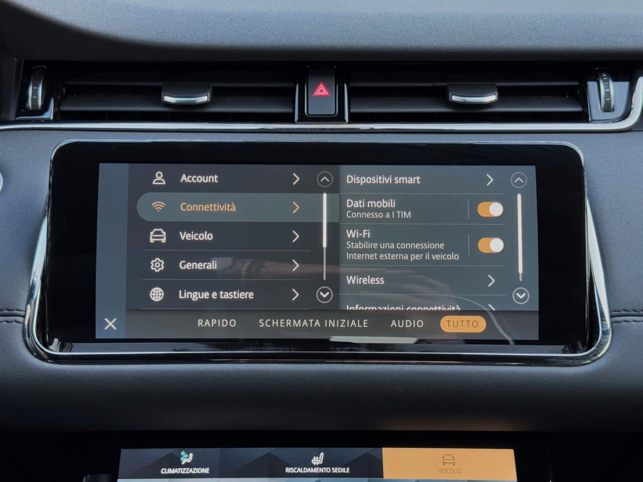 Range Rover Evoque 2.0d i4 MHEV R-Dynamic SE 204CV