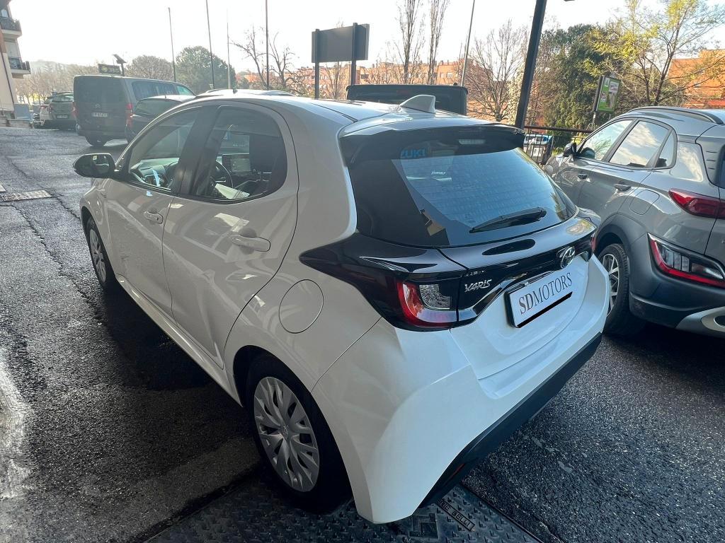 Toyota Yaris 1.5h Business