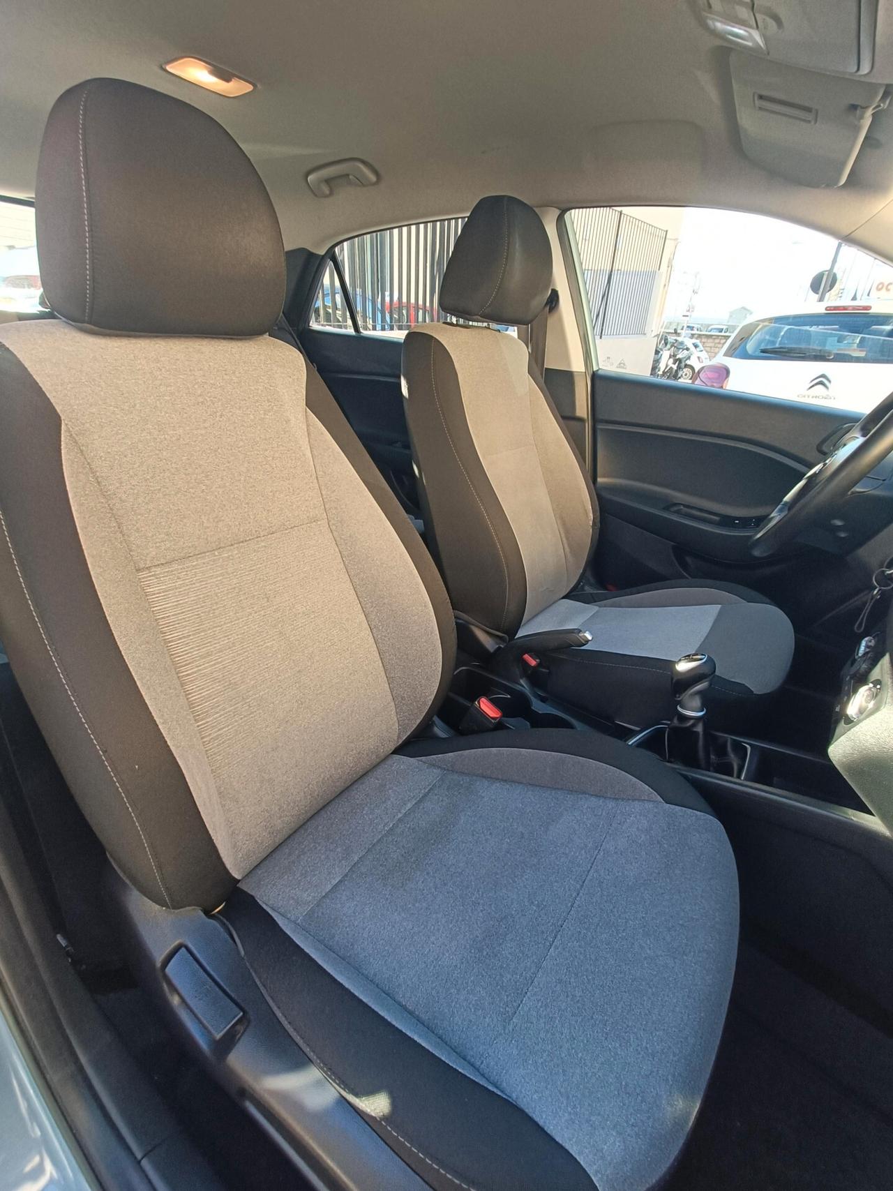 Hyundai i20 1.1 CRDi 12V 5 porte Comfort