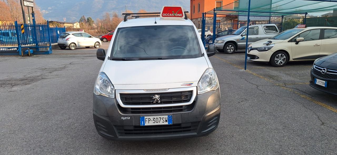 Peugeot Partner BlueHDi 100 L1 Pro 3 POSTI