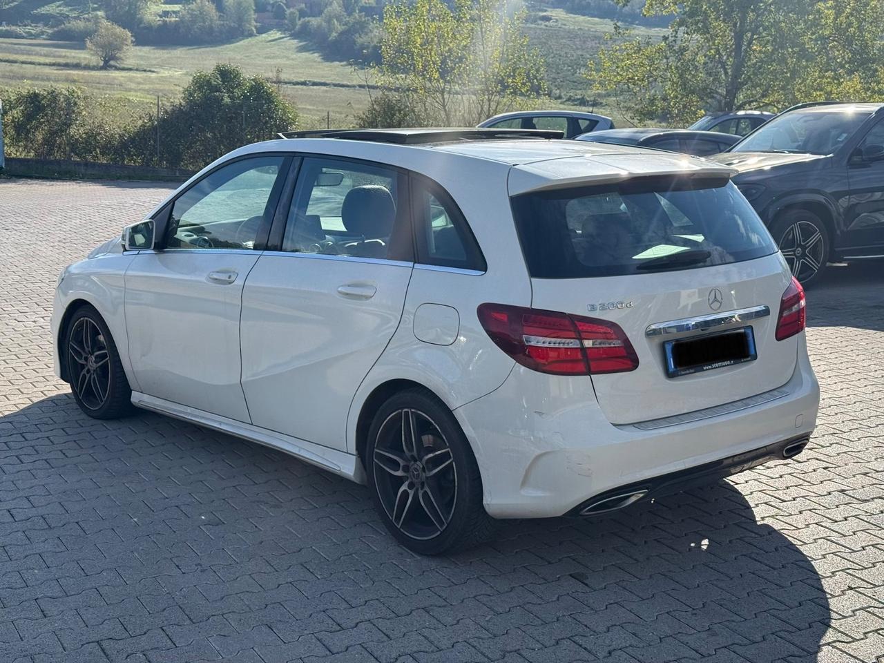 Mercedes-benz B 200 d Automatic Premium