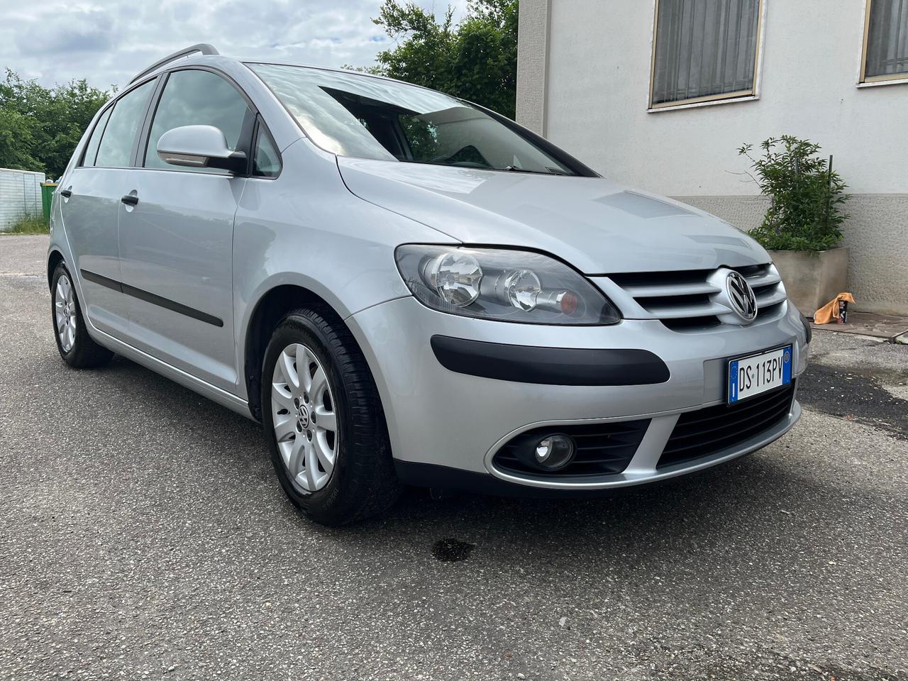 Volkswagen Golf Plus Golf 1.6 5p. GPL