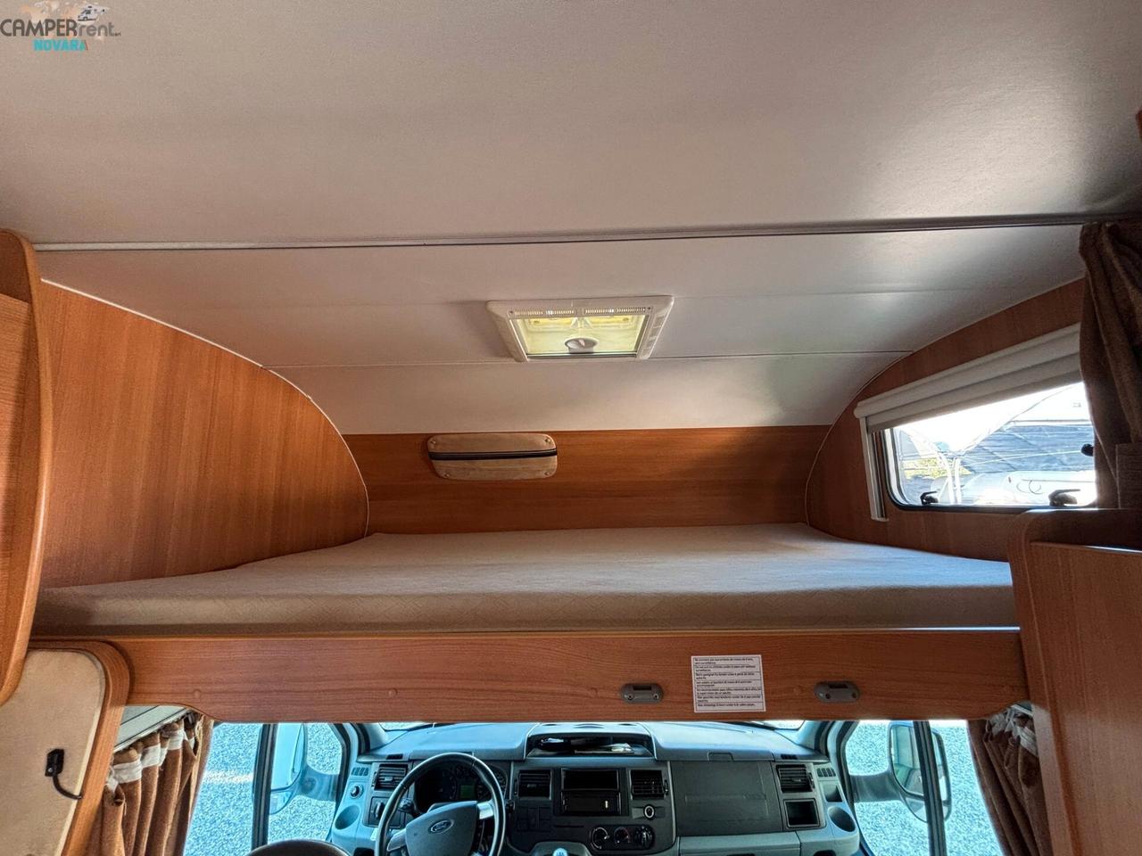 CHALLENGER GENESIS 33 - mansardato con letti a castello in coda
