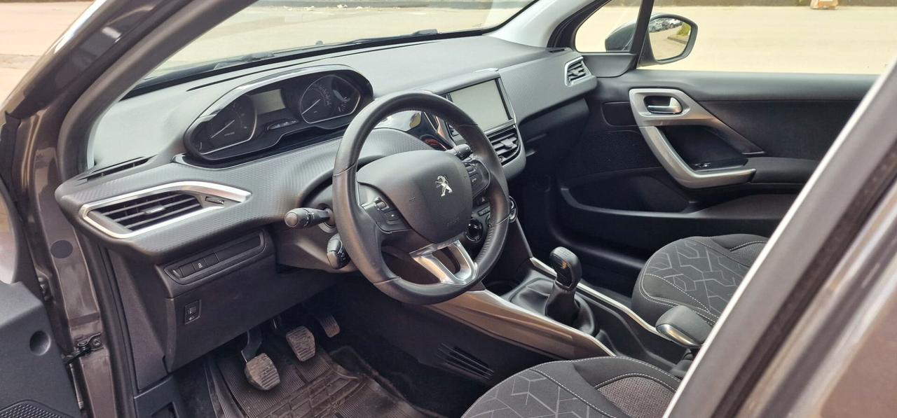 Peugeot 2008 BlueHDi 100CV Allure