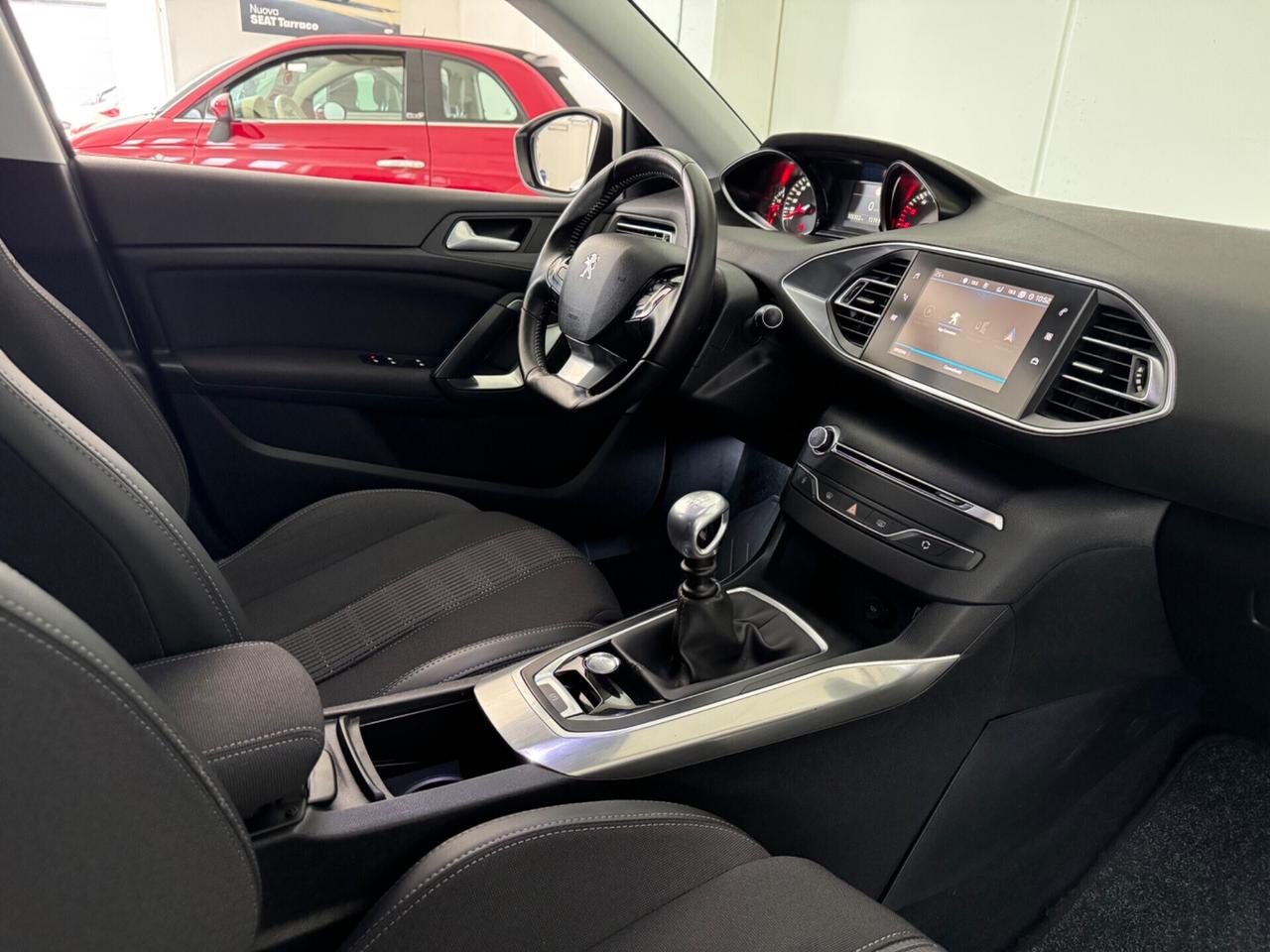 Peugeot 308 BlueHDi 130 S&S Allure