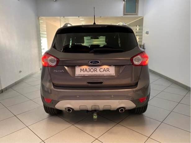 Ford Kuga 2.0 TDCi 163 CV 4WD Titanium con Gancio