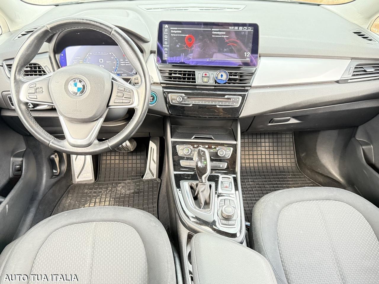 BMW 218 ACTIVE TOURER navi virtual cockpit clima