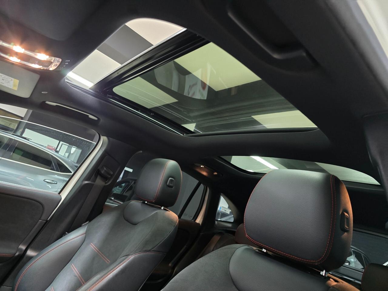 Mercedes-benz GLA 220 d Automatic 4Matic Premium (Tetto Panorama)