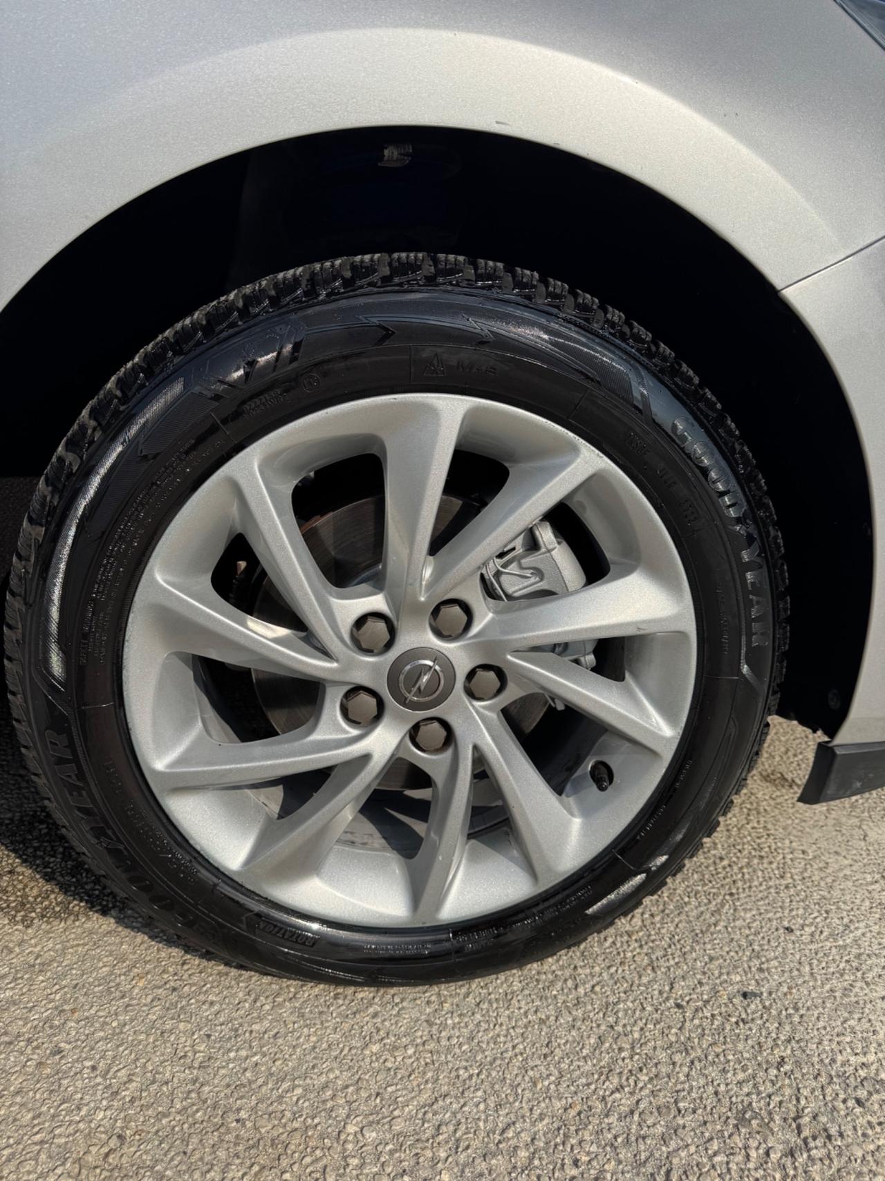 Opel Astra 1.5 CDTI 122 CV S&S AT9 Sports Tourer GS Line