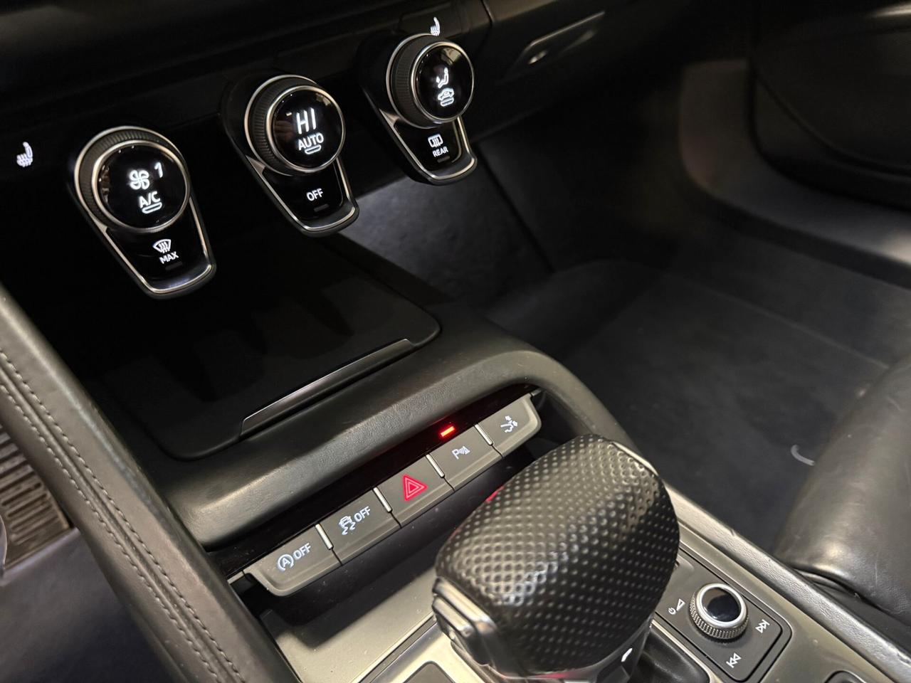 Audi R8 Spyder V10 RWD S tronic