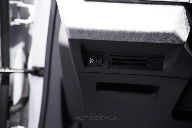 PEUGEOT 3008 Hybrid 145cv e-DCS6 Allure