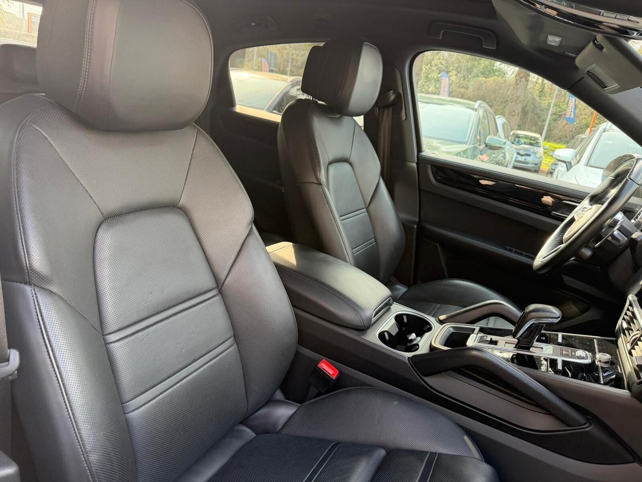 Porsche Cayenne Coupé 3.0 V6