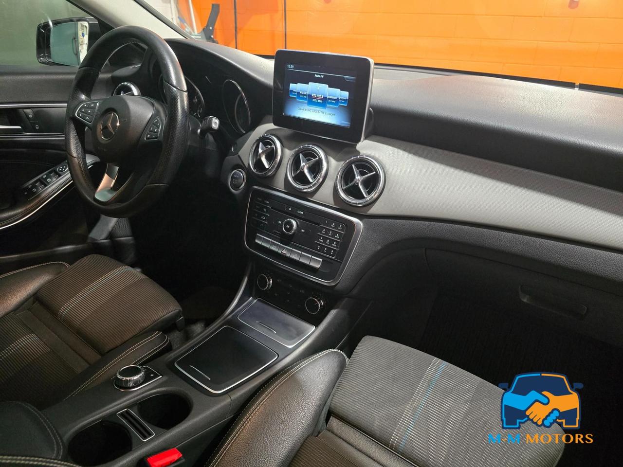 MERCEDES-BENZ CLA 200D PROMMO