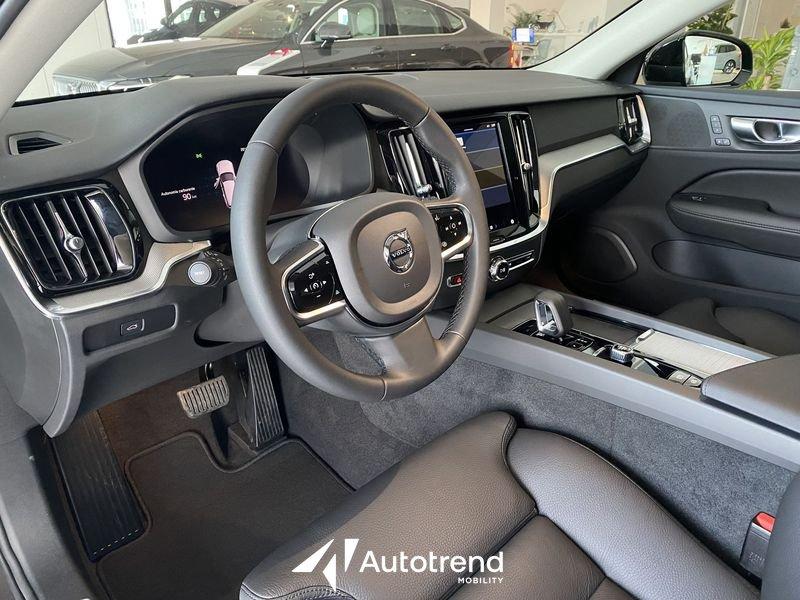 Volvo V60 B4 197+14 CV Mild-Hybrid (D) Automatico Plus Dark