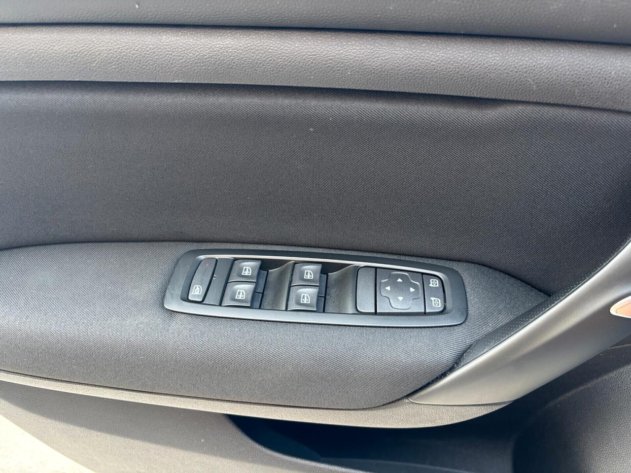 Renault Mégane Sporter Blue dCi 115 CV -11/2019