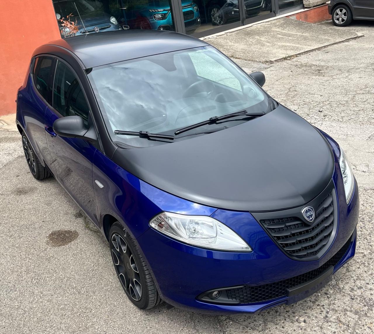 Lancia Ypsilon 1.269CV S Momodesign-solo 45000km-