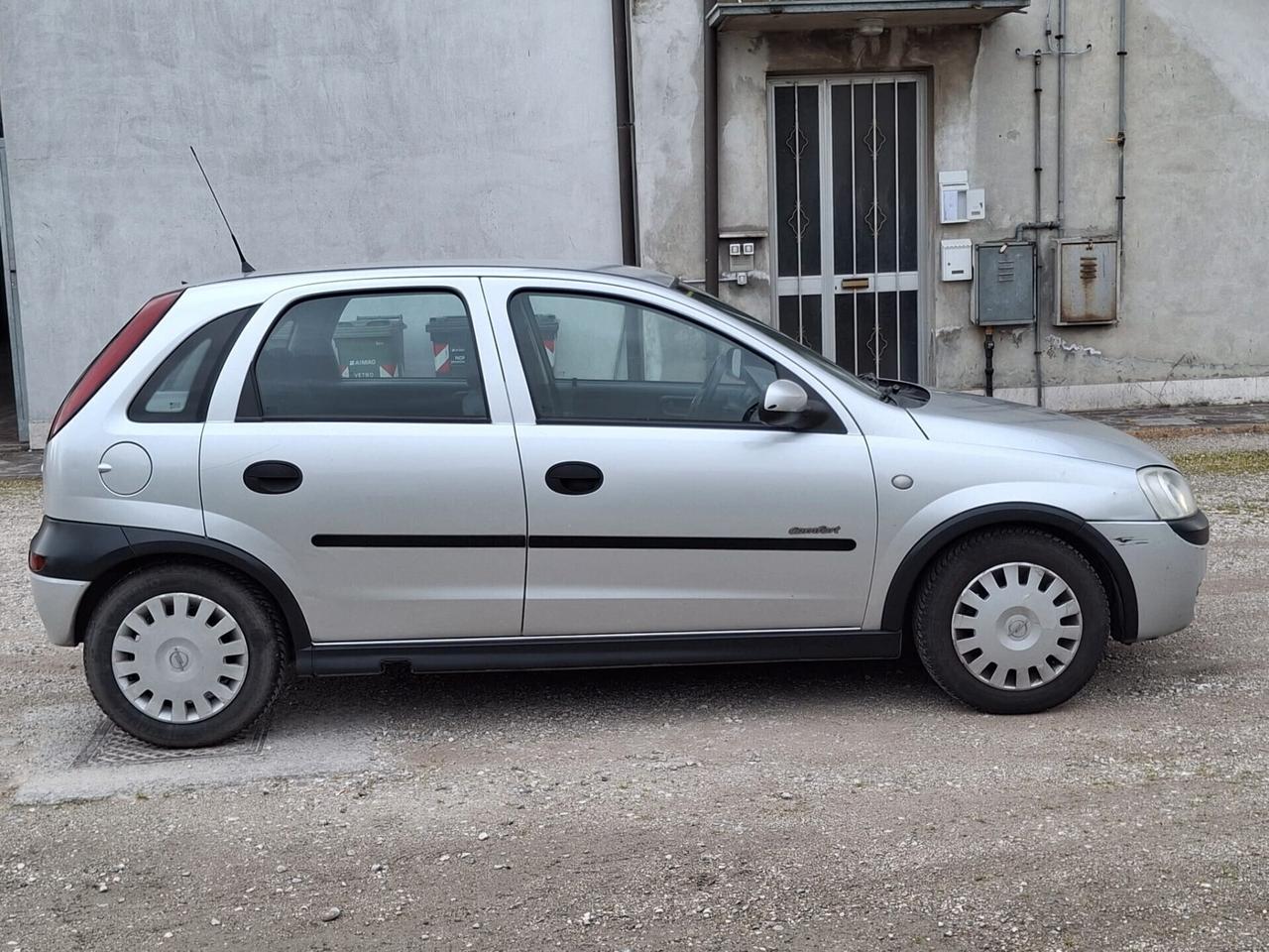 Opel Corsa 1.0i 12V cat 5 porte Comfort