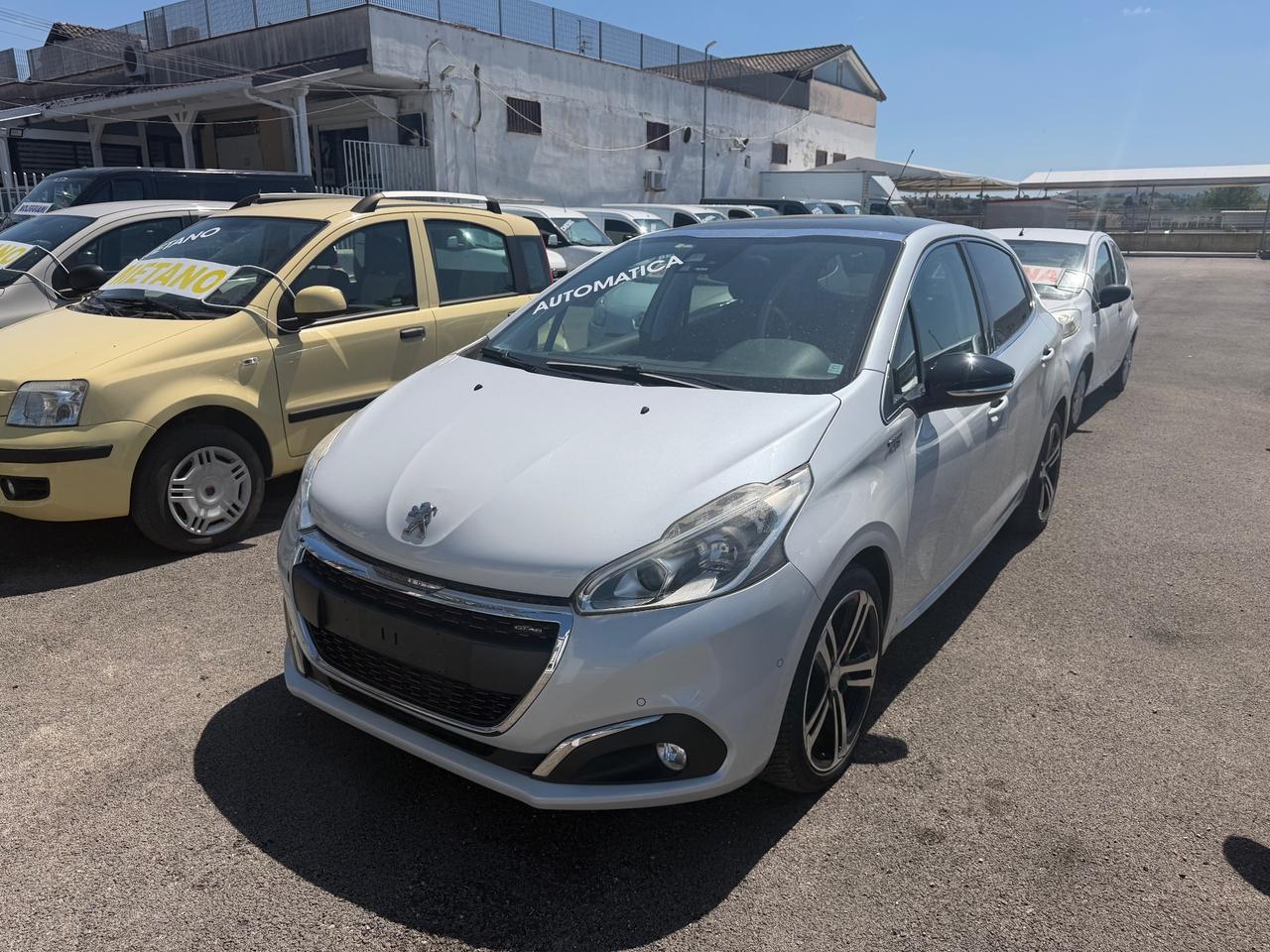 Peugeot 208 1.2 benzina GTLINE 2015 automatica