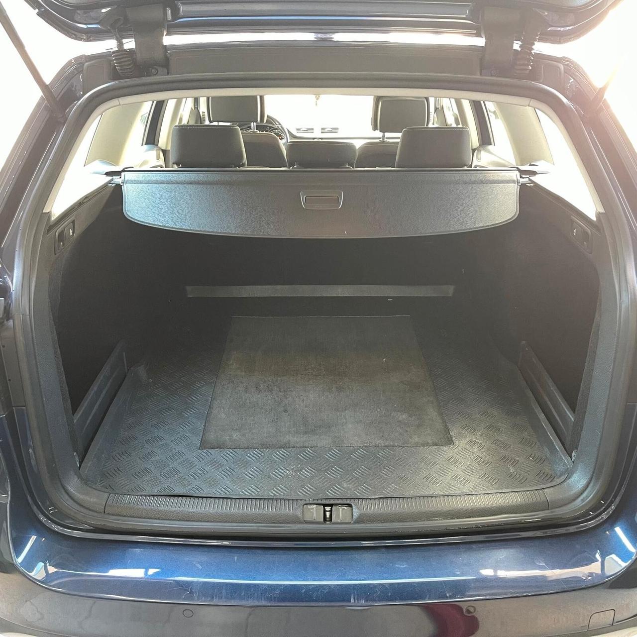 Volkswagen Passat Variant 2.0 TDI 177cv DSG Alltrack