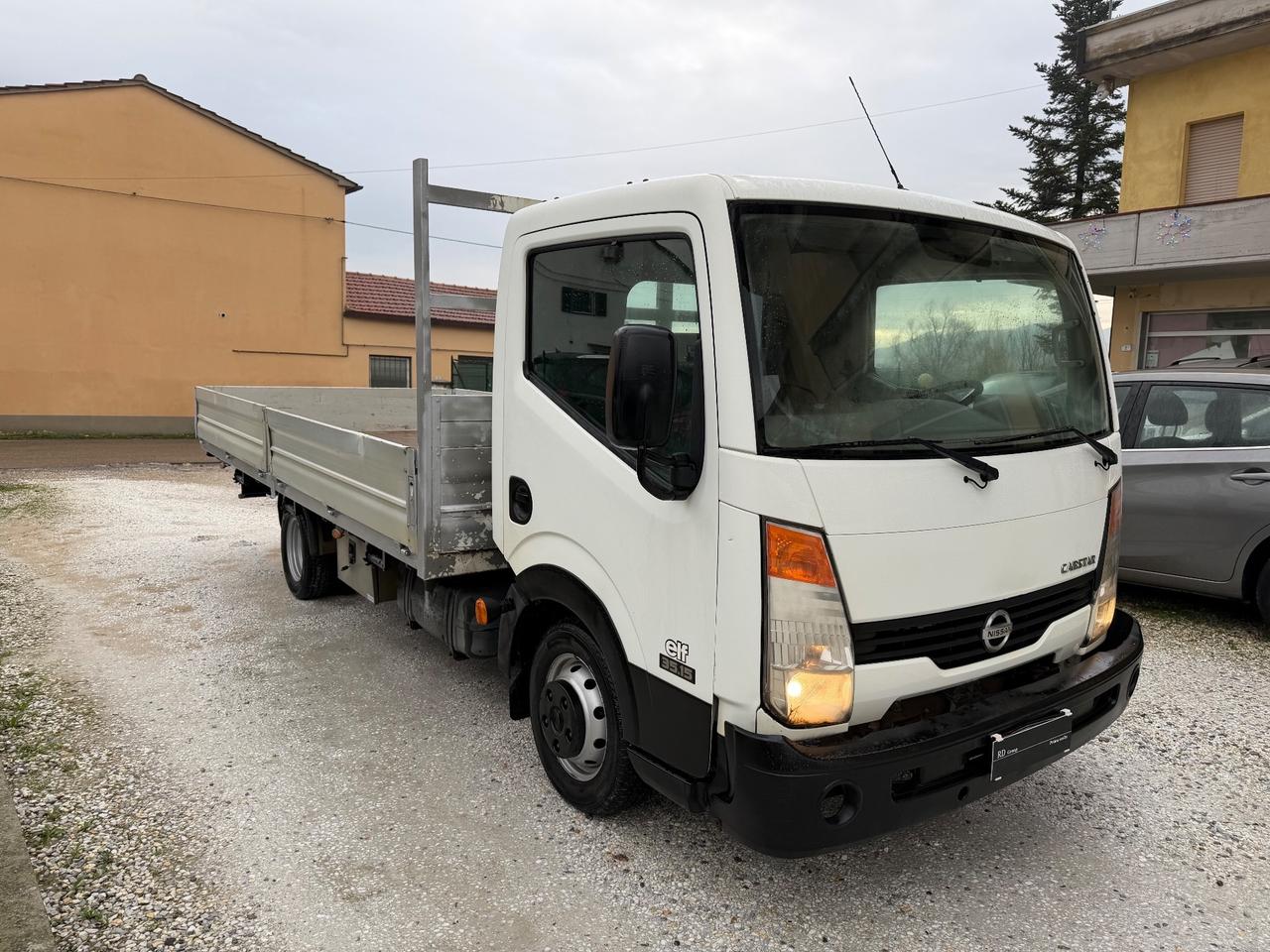 Nissan Cabstar 35.13 2.5 TDI 150CV PC-RG Cabinato Patente B