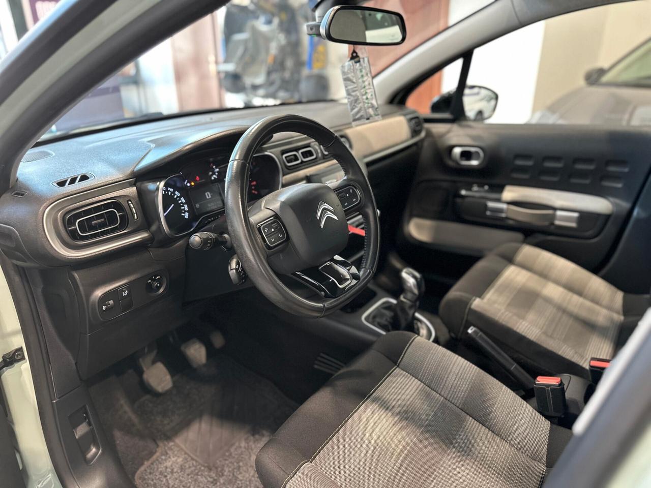 Citroen C3 PureTech 82 Shine