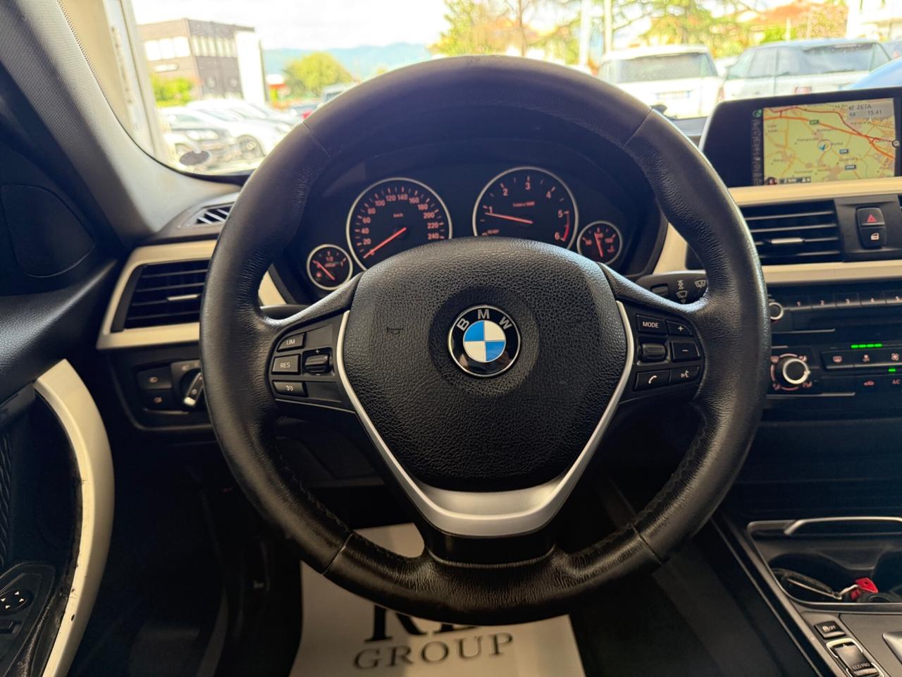 BMW 316d Touring Sport automatica okneopatentati