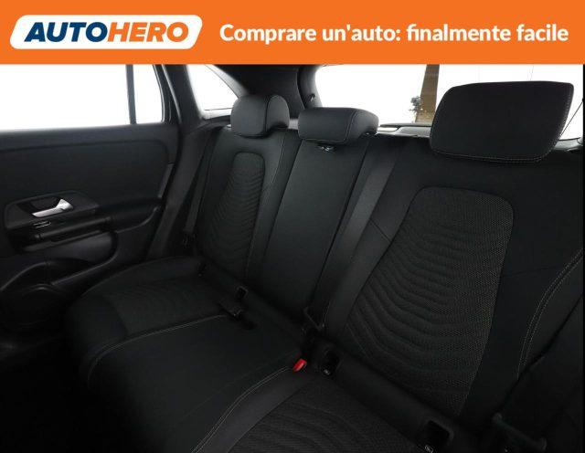 MERCEDES-BENZ GLA 180 Automatic Executive