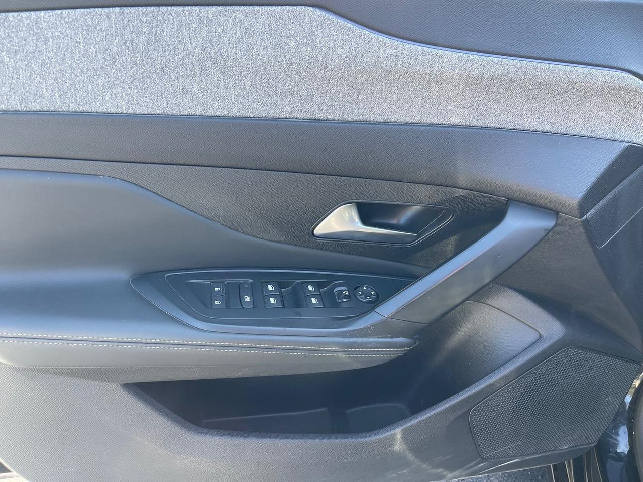 Peugeot 308 1.5 Blue HDI 130 Allure #11278