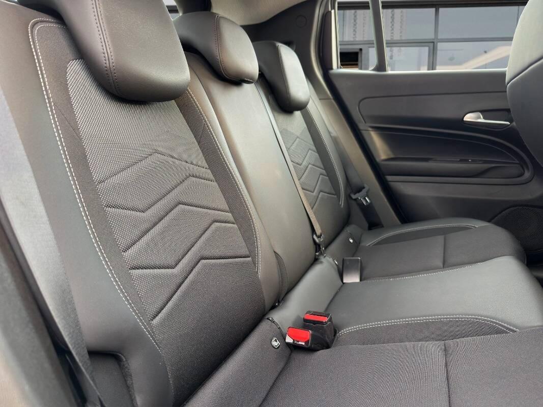 Jeep Avenger 1.2 t. Altitude fwd 100cv CON CARPLAY