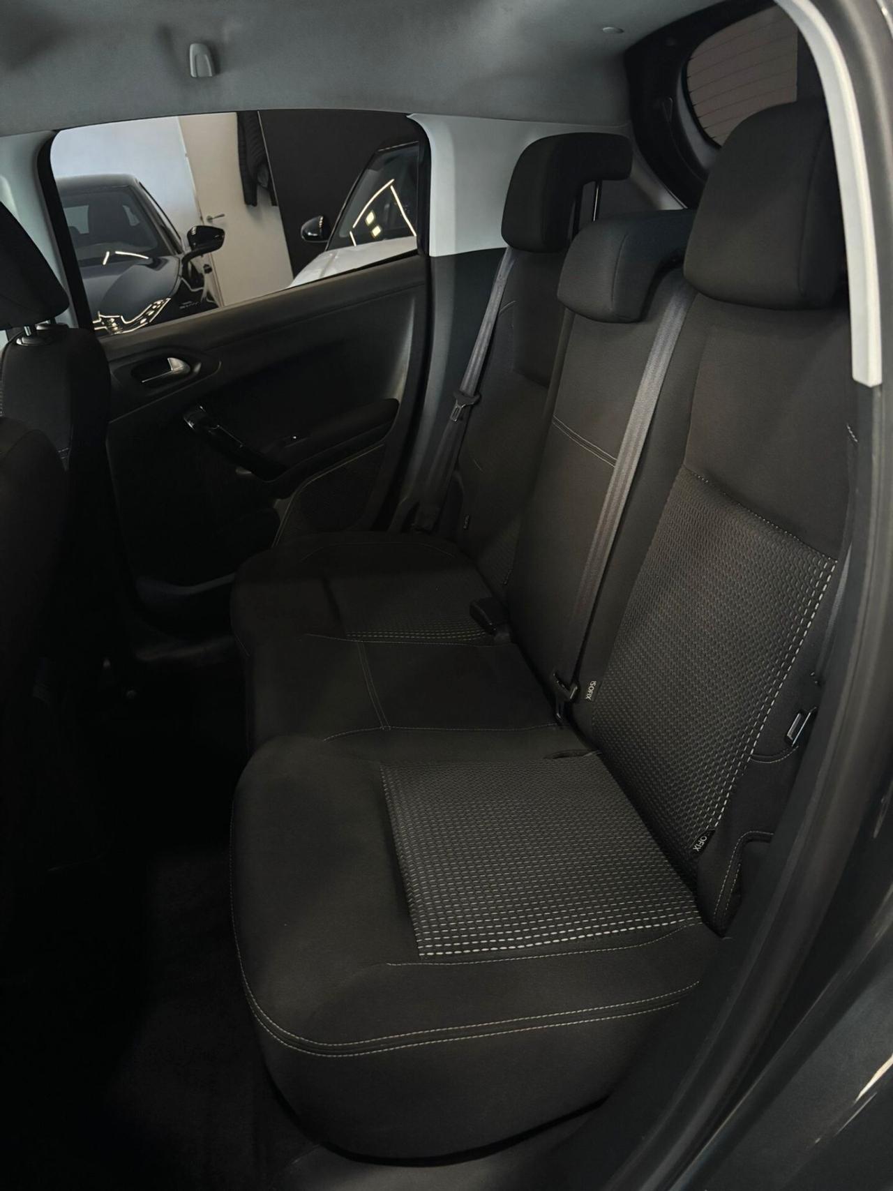 Peugeot 208 1.5 BlueHDi 75 5 porte Allure