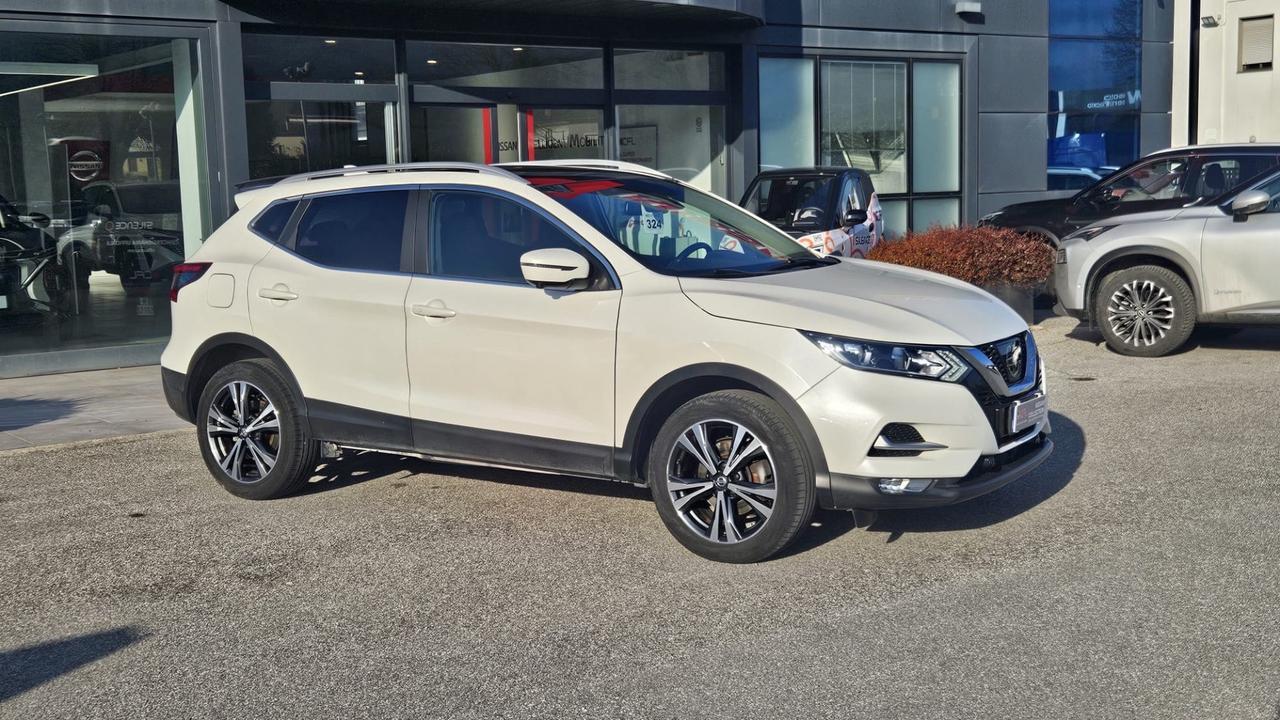 Nissan Qashqai 1.5 dCi N-Connecta + TETTO