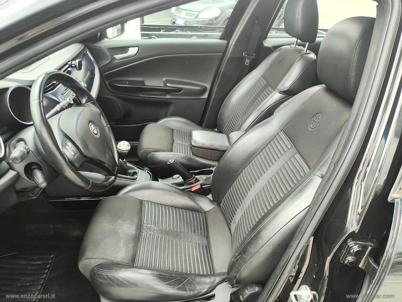 ALFA ROMEO Giulietta 1.6 JTDm-2 105 CV Distinctive TETTO APRIBILE