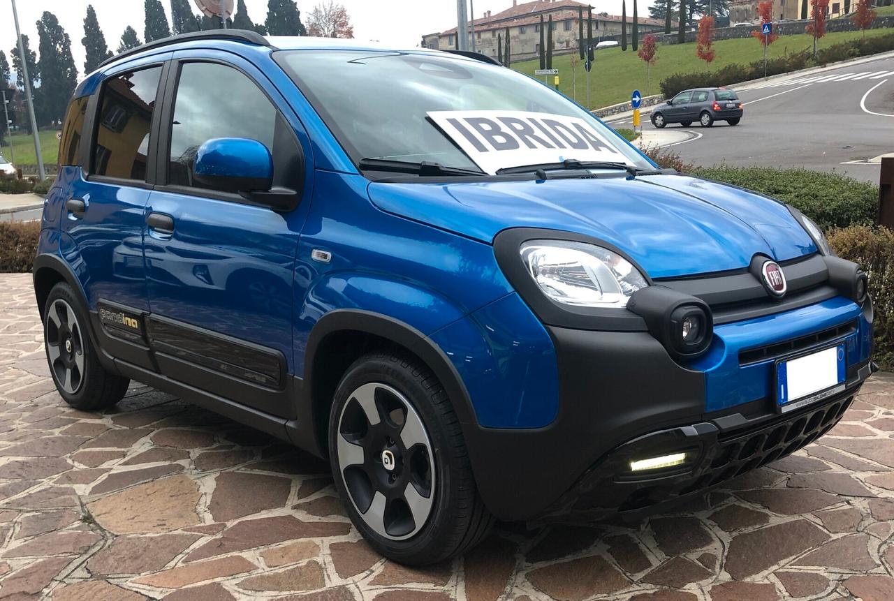 Fiat Panda Cross 1.0 Pandina FireFly S&S Hybrid