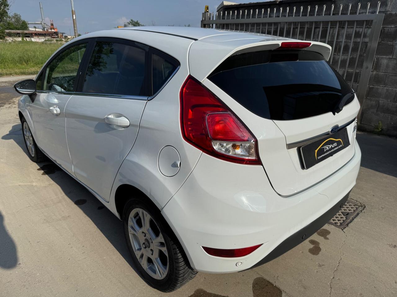 Ford Fiesta 1.4 5p. Bz.- GPL Titanium