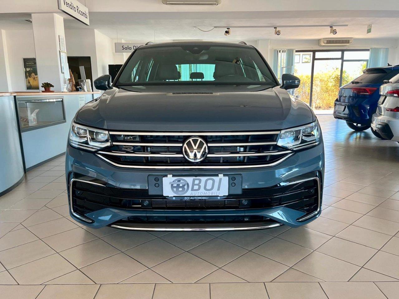 Volkswagen Tiguan 2.0 tdi R-Line 150cv dsg
