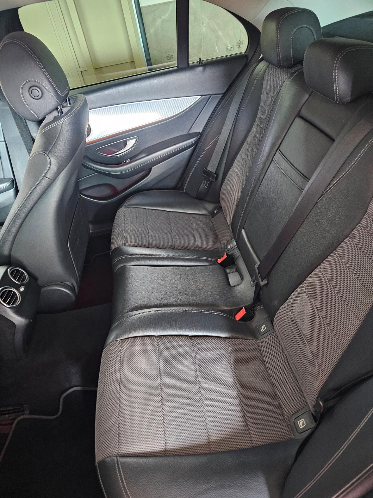 Mercedes-benz E 200 d Auto Premium Plus