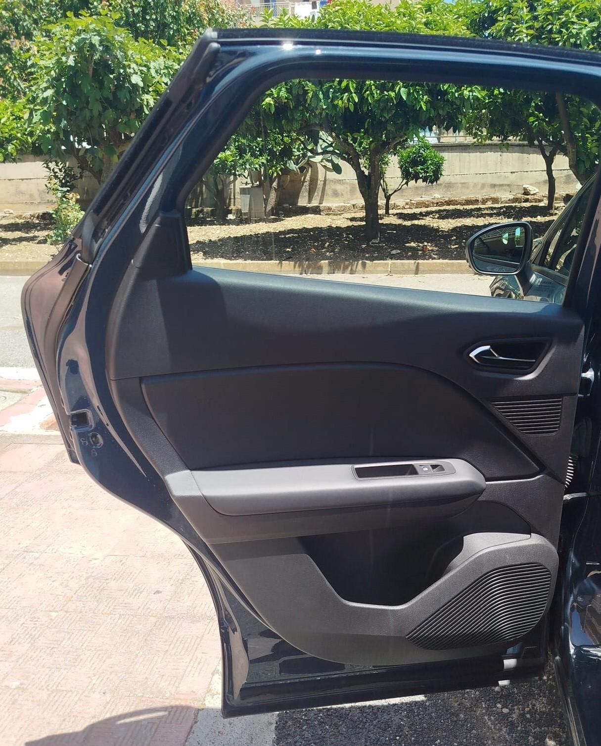 Renault Captur Blue dCi 95 CV NEO 2021