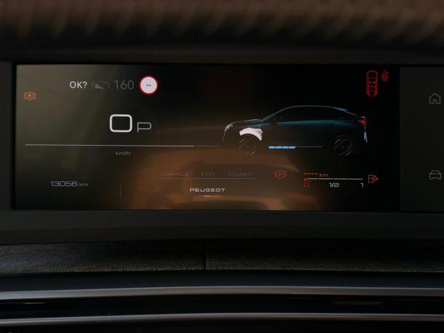 PEUGEOT 3008 Hybrid 136 e-DCS6 Allure