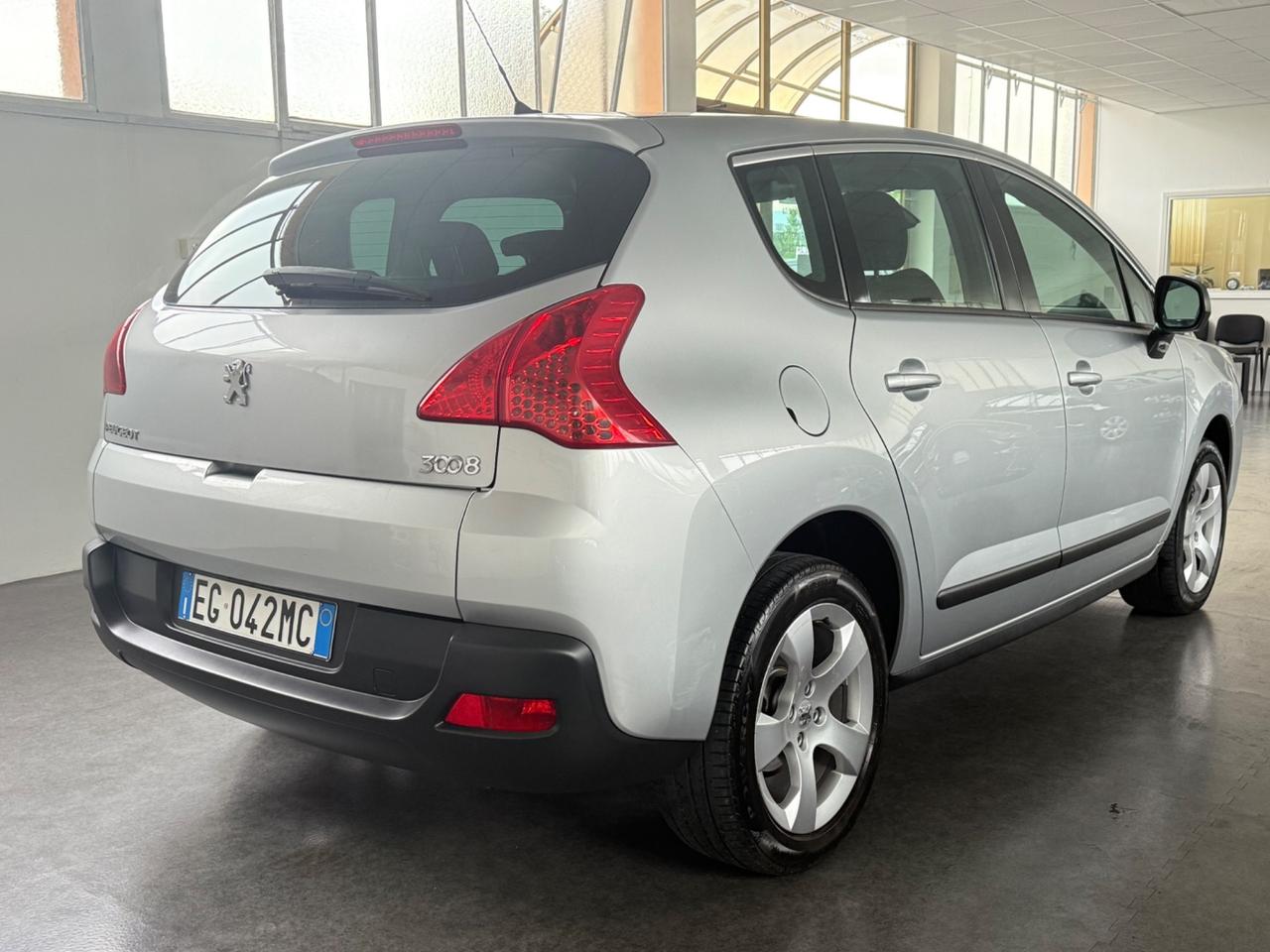 Peugeot 3008 1.6 HDi 112CV Tecno ok neopatentati