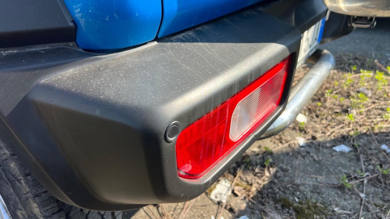 Suzuki Jimny 1.5 5MT PRO (N1) veicolo in conto ESPOSIZIONE