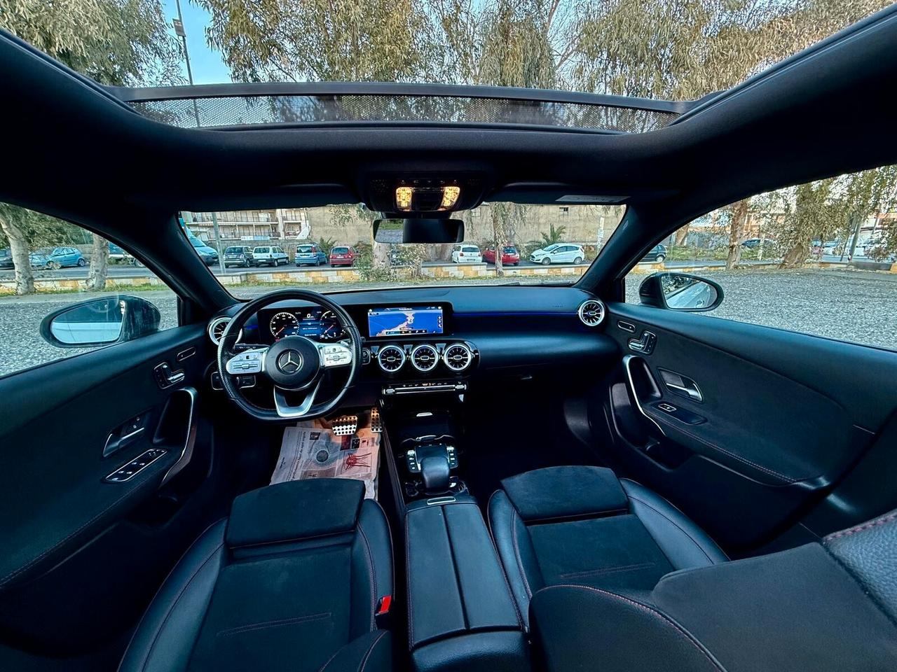 MERCEDES-BENZ A 200 D 150 CV AMG PREMIUM PLUS IVA ESP