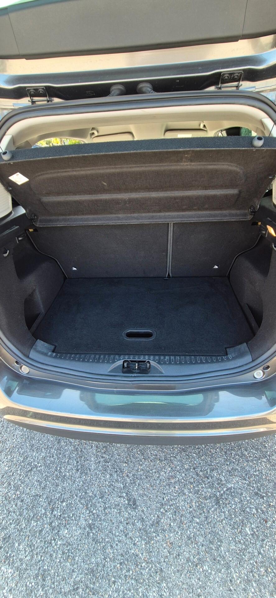 Ford B-Max 1.5 TDCi 75 CV Sport 2