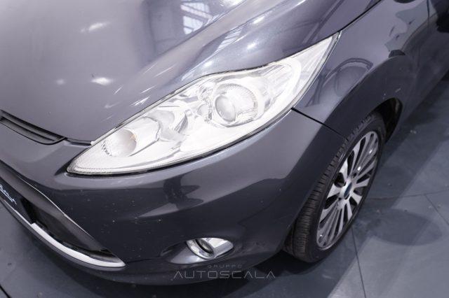 FORD Fiesta 1.4 5 porte Bz.- GPL Titanium