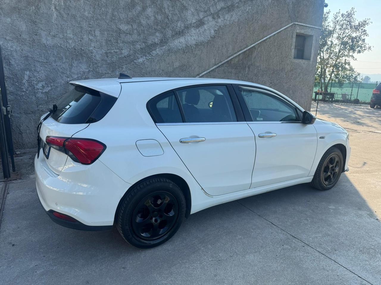 Fiat Tipo 1.3 Mjt S&S 5 porte Lounge