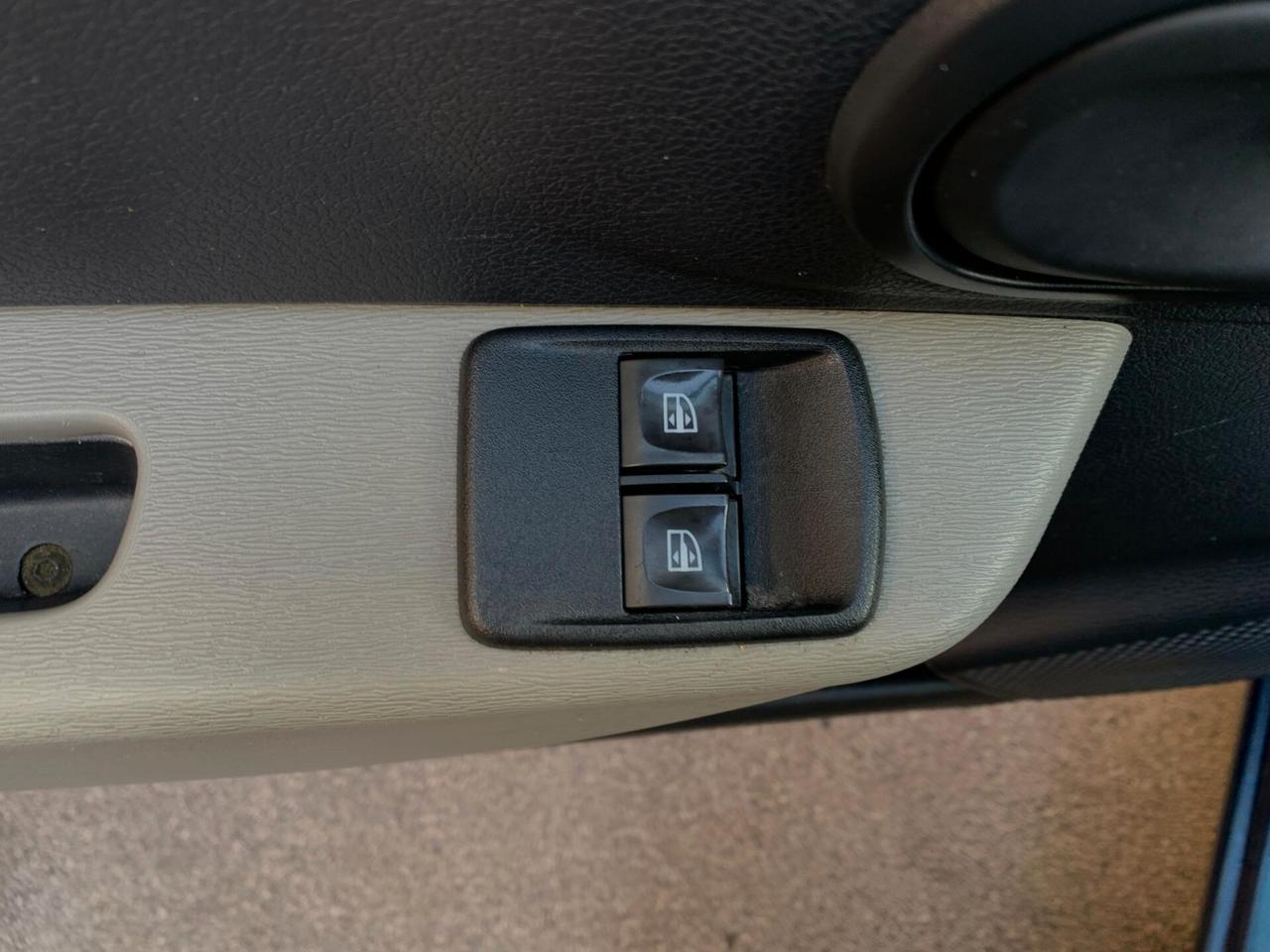 Dacia Dokker 1.6 8V 85CV GPL La Gazzetta dello Sport