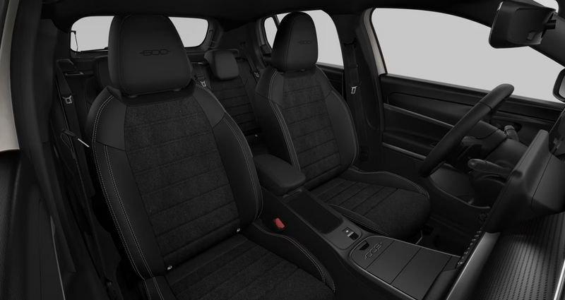 FIAT 600 1.2 Hybrid 145cv Sport Ed Mil Cort 26