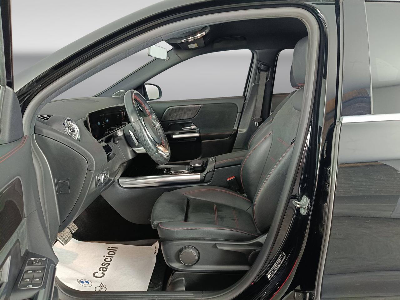 Mercedes-Benz GLA-H247 2020 - GLA 180 d Premium auto
