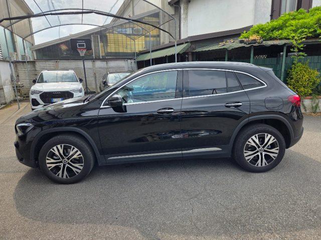 MERCEDES-BENZ GLA 180 Automatic Progressive Advanced Plus