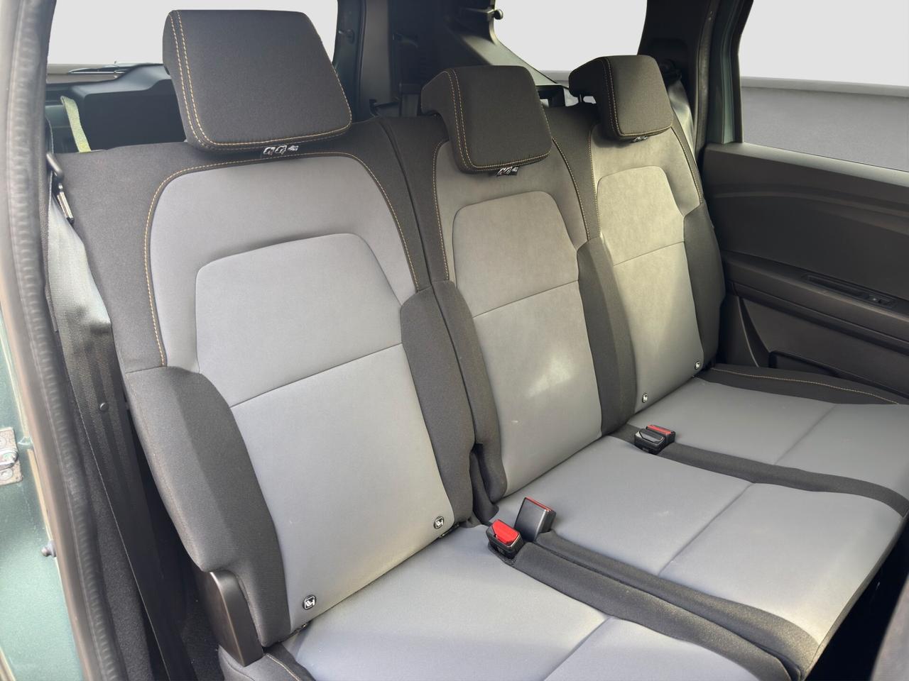 Dacia Jogger 1.6 Hybrid 140 7 posti Extreme